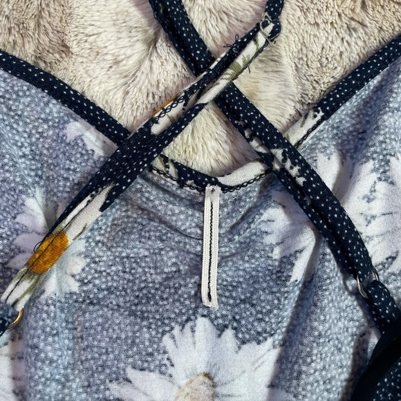 UO Daisy Sundress - Picture 5 of 5